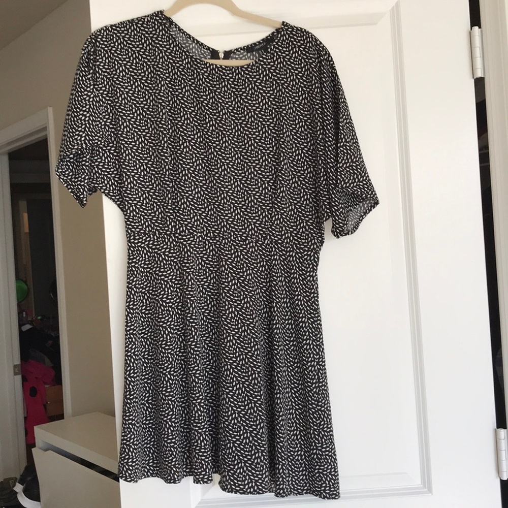 Black white dress